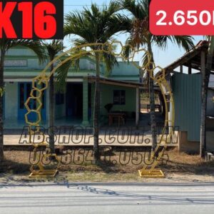 Khung-cong-cuoi-dep-mau-K16