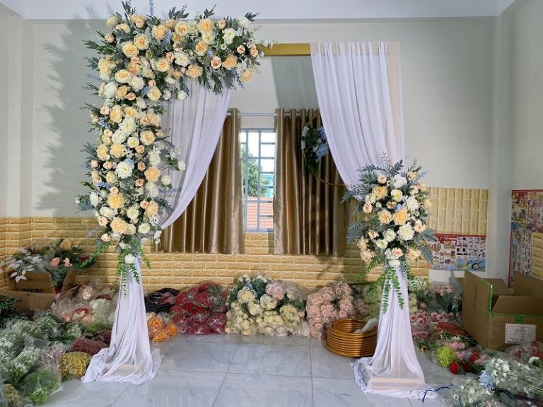 cong-hoa-cuoi-dep-mau-C83