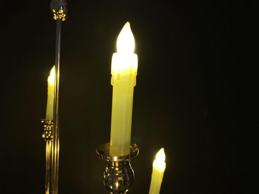 den-dan-loi-san-khau-dam-cuoi